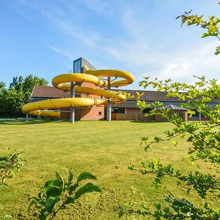 3 Bedroom Stunning In 펜션